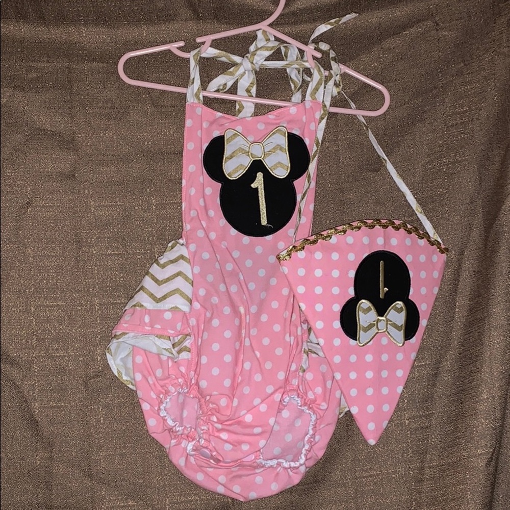 Custom made minnie mouse outfit for sale.